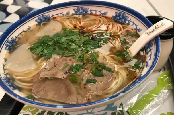 杭州开牛肉拉面馆一年利润能赚多少钱?开店5年真实赚钱经历