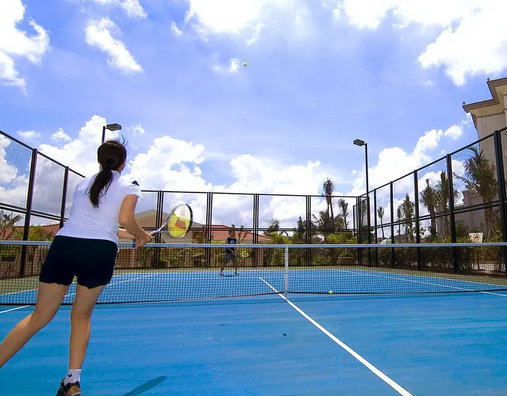 开个儿童网球培训班投资大概需要多少钱？80㎡店面投资10万足够了