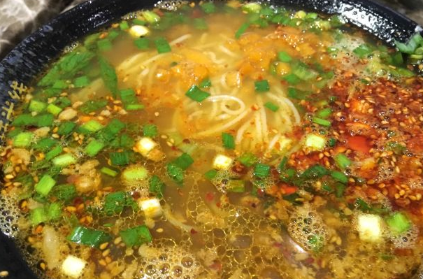 米线店利润率一般是多少？毛利润率至少60%开店3年赚套房车