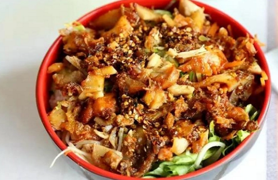 洛阳烤肉拌饭店加盟费大概需要多少钱?【5-10万投资详细预算表】