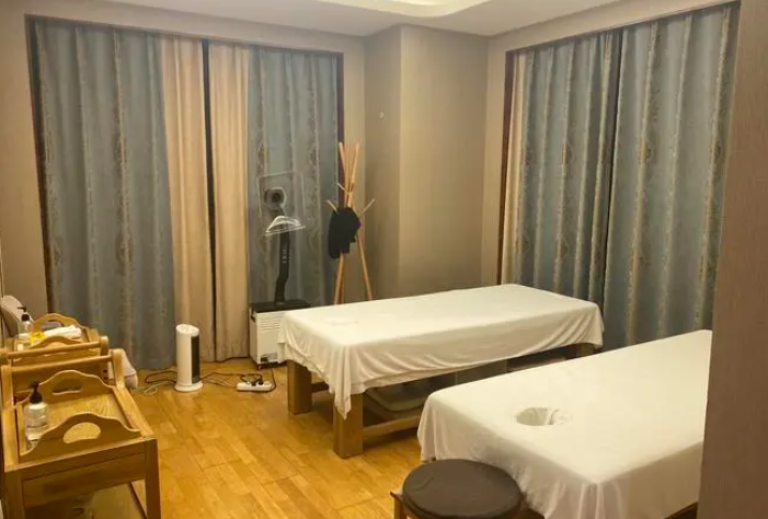 加盟推拿养生馆，享受健康管理市场的大蛋糕