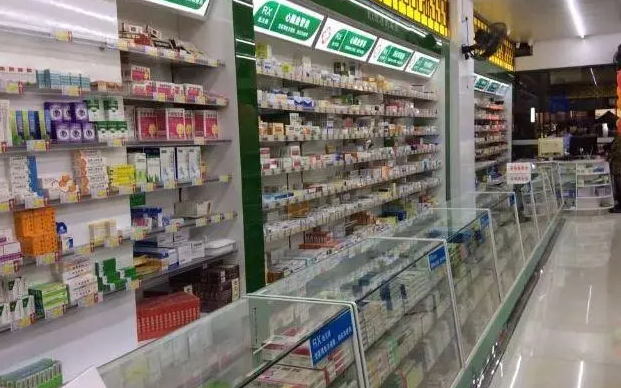 连锁药店加盟费用多少合适？创业路上的“钱”景