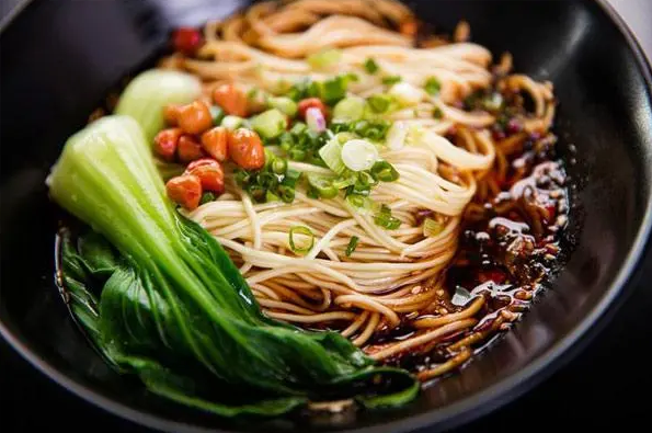 重庆小面加盟店怎么样?加盟费是多少呢？