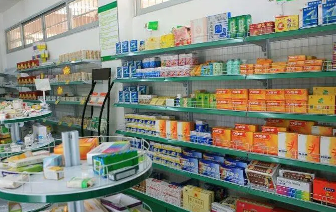 连锁药店加盟需要什么条件才能做？加盟必备条件，助你开创连锁药店事业