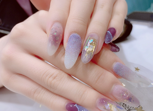 加盟美甲美睫店加盟需要多少钱？如何选择一家适合自己的美甲美睫加盟店？
