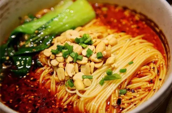 开重庆小面加盟店每月成本分析，让你事先做好准备