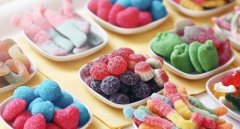 想开一家快速赚钱的休闲食品加盟店吗？一扫光休闲食品是