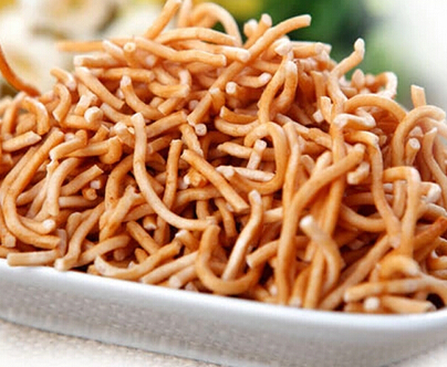 一扫光休闲食品加盟，让班女士拥有美食和财富