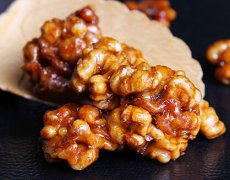 快捷的致富之路加盟一扫光休闲食品
