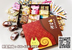 开零食店自行开与加盟哪个成本低