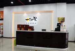 看大学生开零食加盟店的创业故事