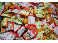 零食店进货渠道哪个好？选择加盟 进货更省心